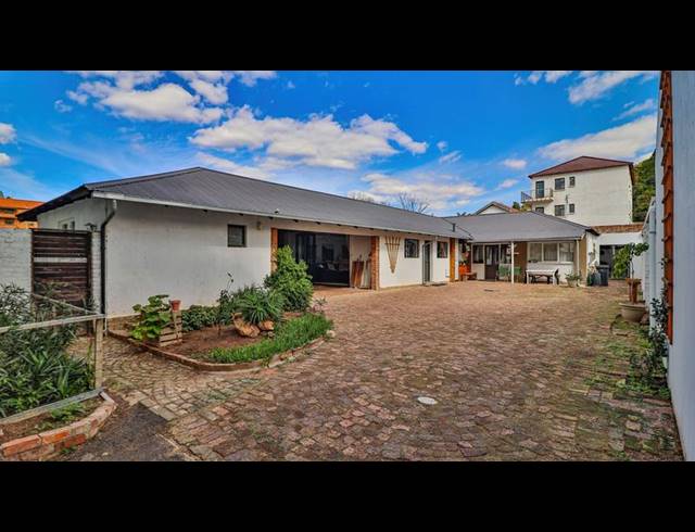 3 BEDROOM HOUSE FOR SALE IN KENSINGTON